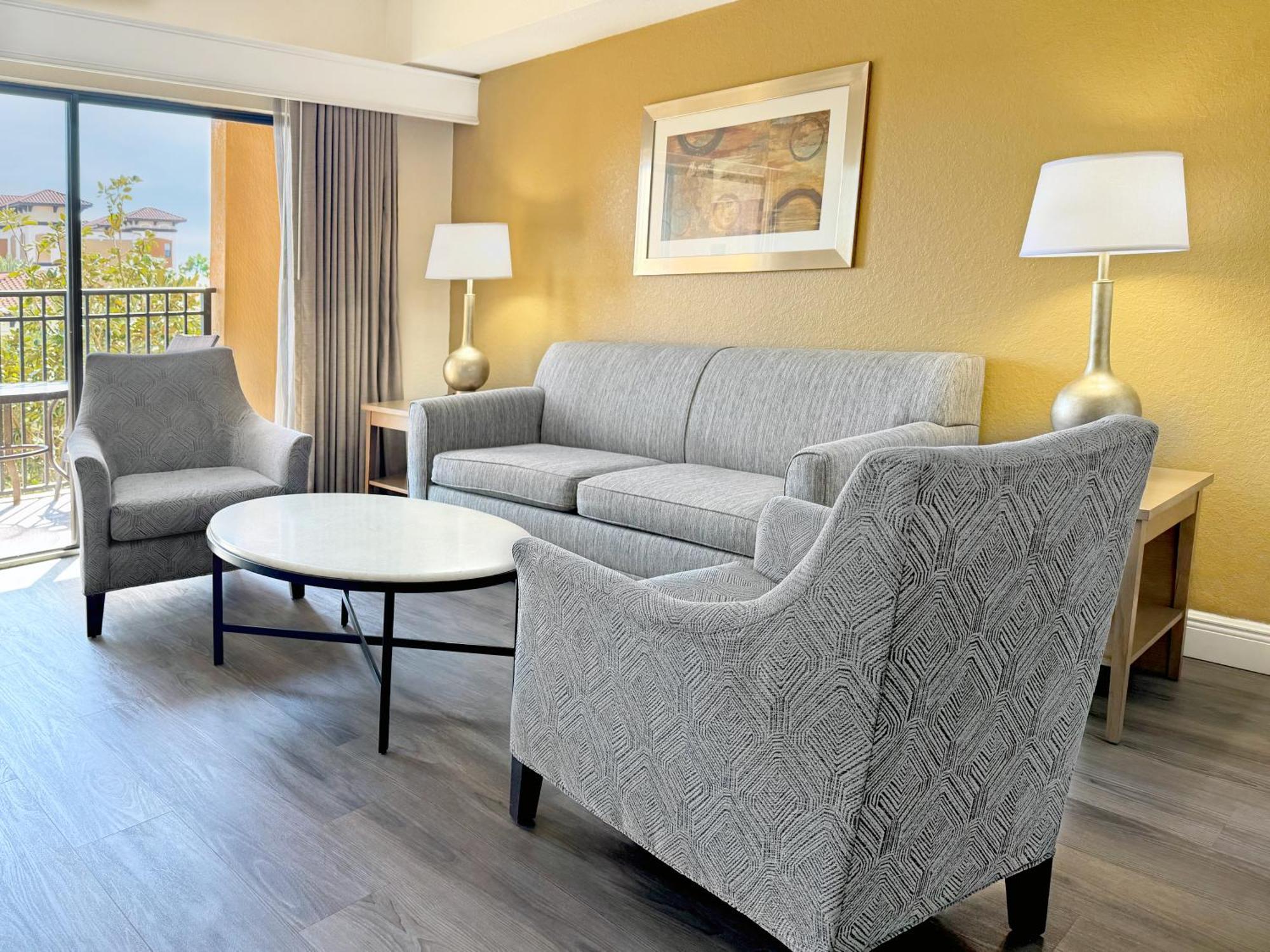Floridays Orlando Two & Three Bed Rooms Condo Resort Williamsburg Exterior photo