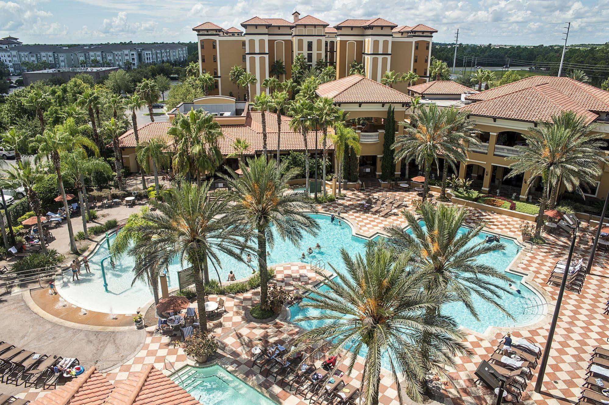 Floridays Orlando Two & Three Bed Rooms Condo Resort Williamsburg Exterior photo